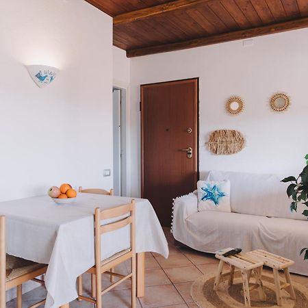 Cactus Mare Apartment Golfo Aranci Extérieur photo